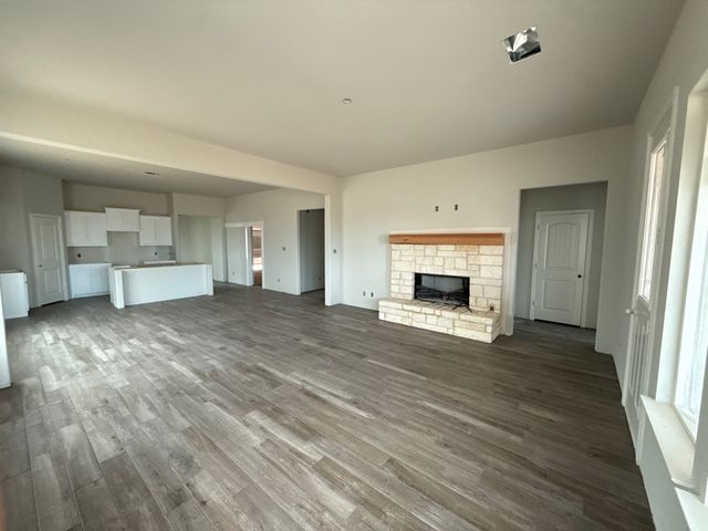 1225 Sabine River Lane, Springtown, TX 76082