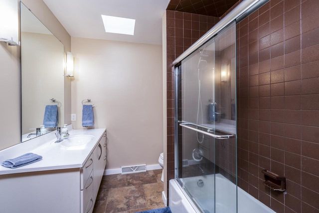 6002 Hammersley Road, Madison, WI 53711