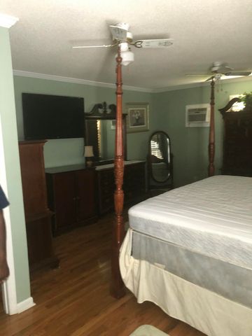 2751 Atlanta Drive, Mount Pleasant, SC 29464