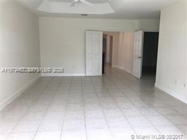 11142 NW 72nd Ter, Doral, FL 33178