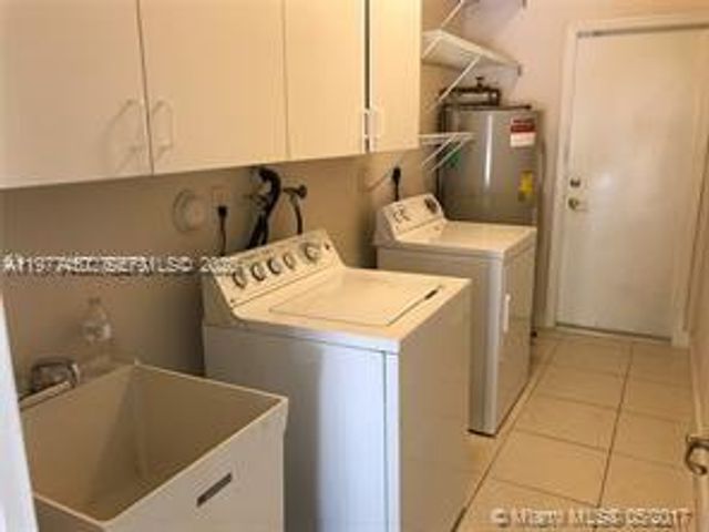 11142 NW 72nd Ter, Doral, FL 33178