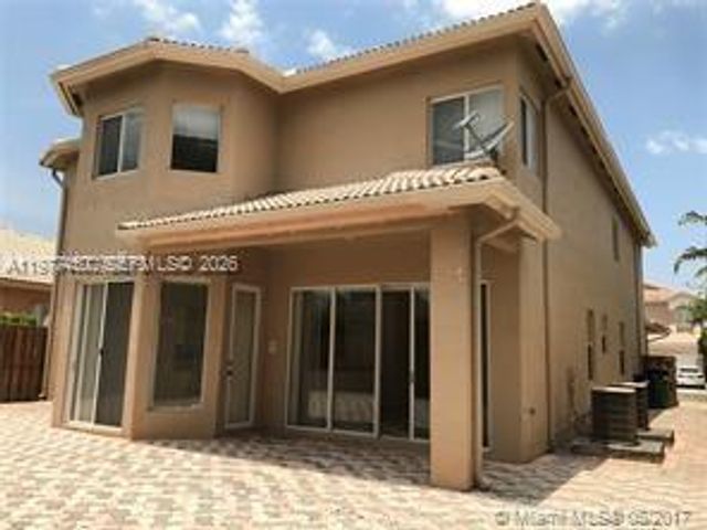11142 NW 72nd Ter, Doral, FL 33178
