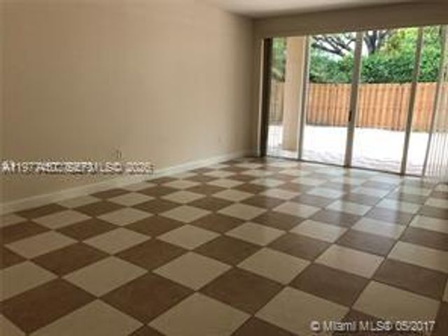 11142 NW 72nd Ter, Doral, FL 33178