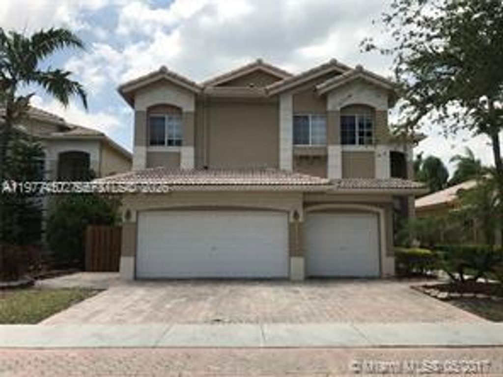 11142 NW 72nd Ter, Doral, FL 33178