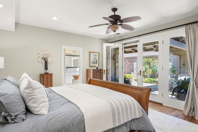 35 River Bluff Ln, Carmichael, CA 95608