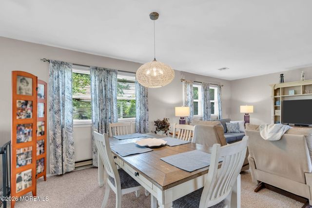 87 Chelsea Drive 72, Whiting, NJ 08759