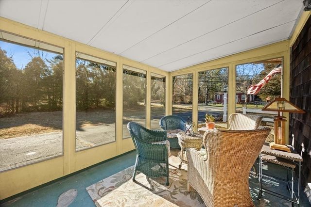 5 Freetown St, Lakeville, MA 02347