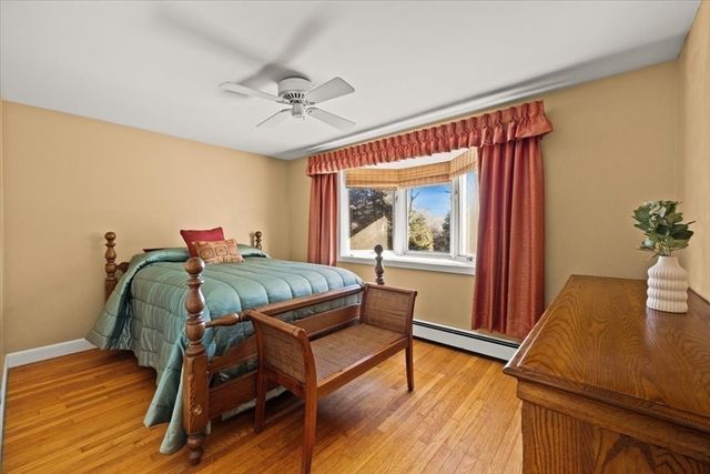 5 Freetown St, Lakeville, MA 02347