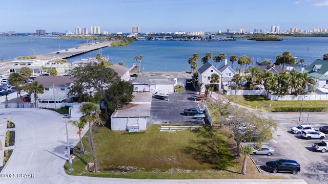 4084 Halifax Drive, Port Orange, FL 32127