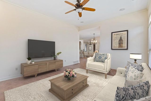 10820 WHISPER HOLLOW CV, Collierville, TN 38017