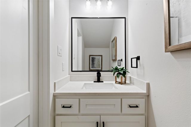 4605 Brady Street A-B, Houston, TX 77011