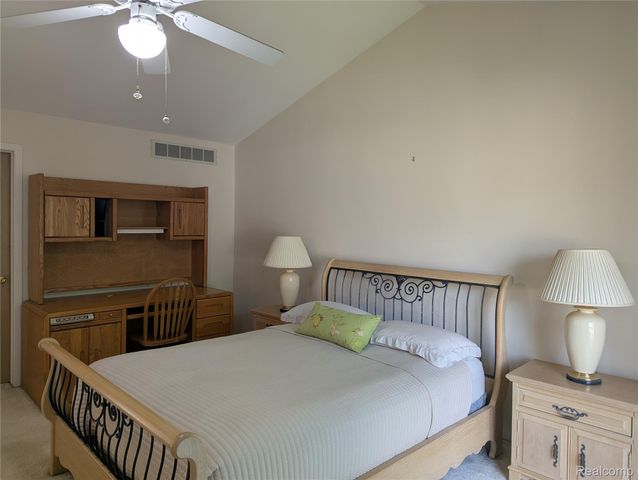 9327 Eastwind Drive 6, Livonia, MI 48150