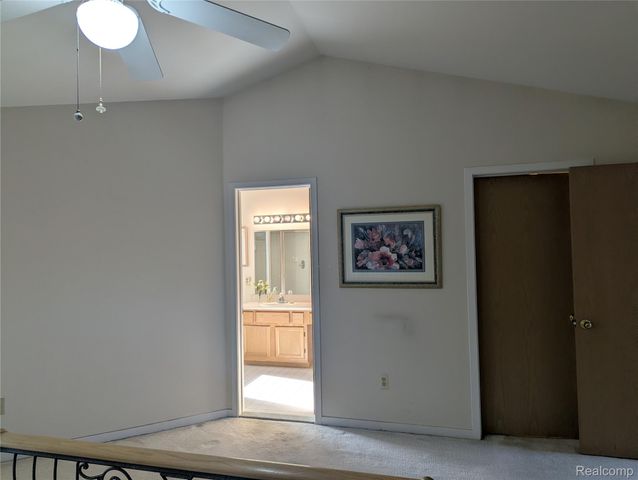 9327 Eastwind Drive 6, Livonia, MI 48150