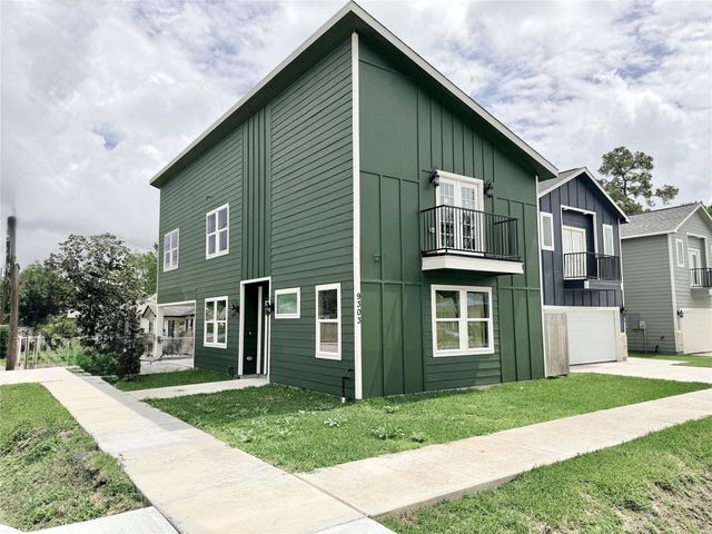 9303 Noel Street, Houston, TX 77033