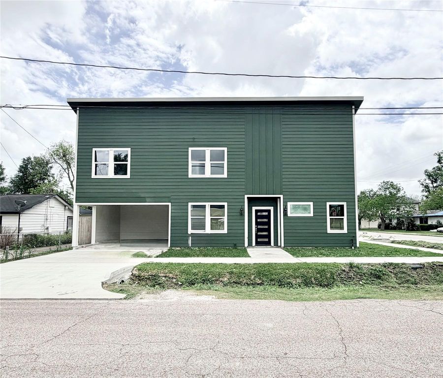 9303 Noel Street, Houston, TX 77033