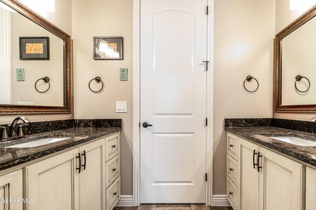 524 S Festival Drive, El Paso, TX 79912