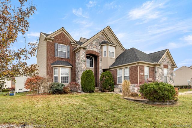 6900 Lakeway Street, Ypsilanti, MI 48197