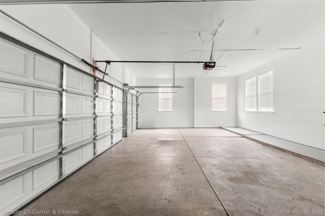 6900 Lakeway Street, Ypsilanti, MI 48197