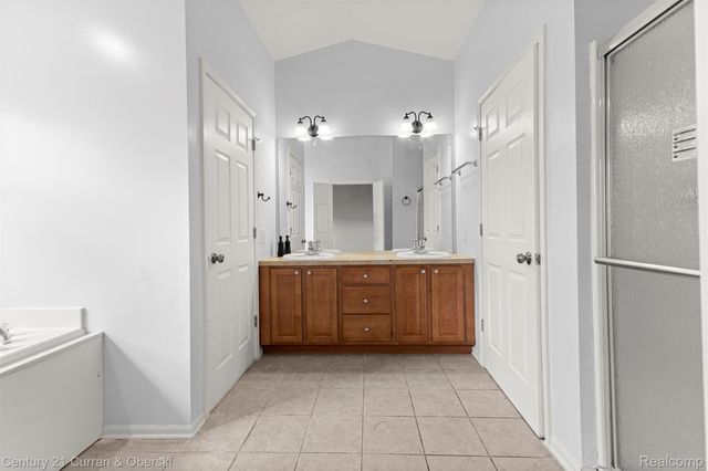 6900 Lakeway Street, Ypsilanti, MI 48197