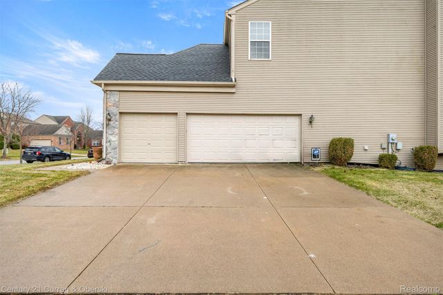 6900 Lakeway Street, Ypsilanti, MI 48197