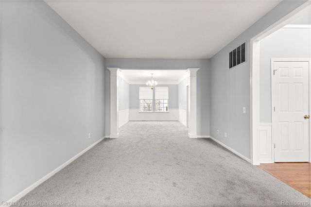 6900 Lakeway Street, Ypsilanti, MI 48197