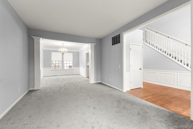 6900 Lakeway Street, Ypsilanti, MI 48197