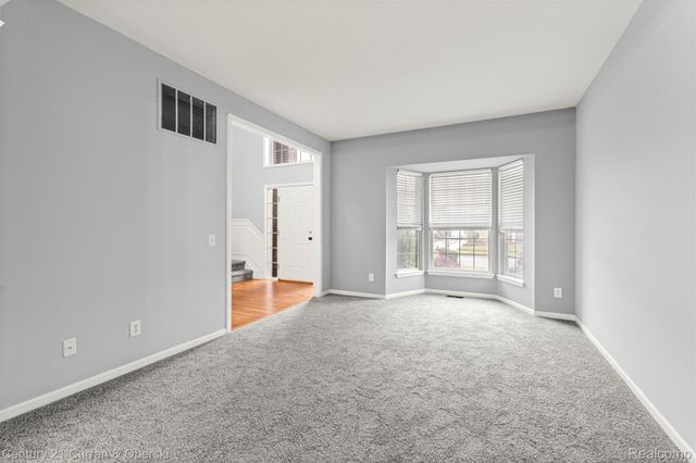 6900 Lakeway Street, Ypsilanti, MI 48197