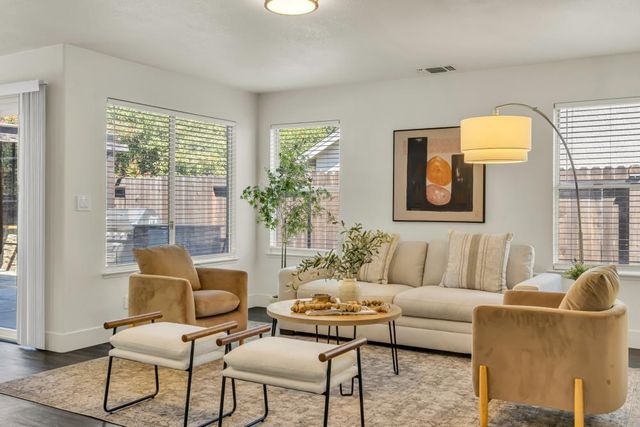 8525 Sutter Creek Way, Antelope, CA 95843