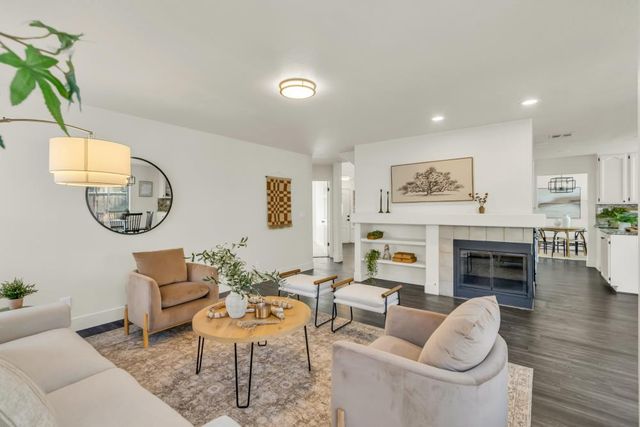 8525 Sutter Creek Way, Antelope, CA 95843