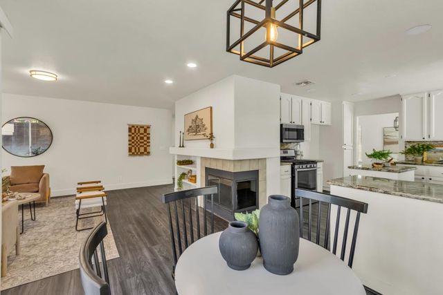 8525 Sutter Creek Way, Antelope, CA 95843