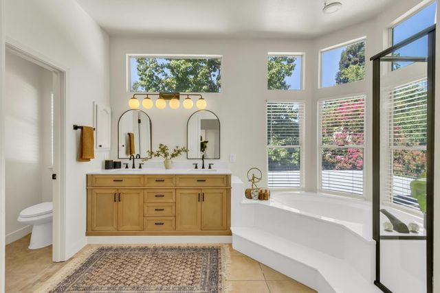 8525 Sutter Creek Way, Antelope, CA 95843