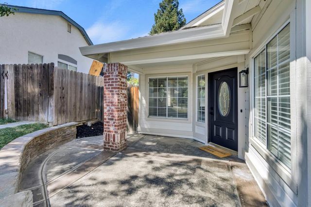 8525 Sutter Creek Way, Antelope, CA 95843
