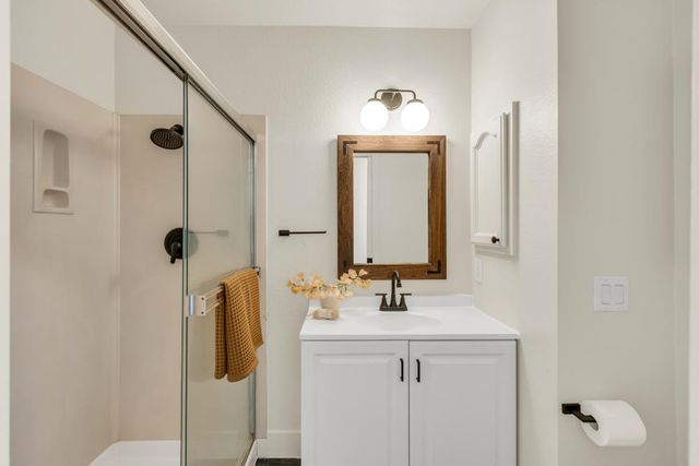 8525 Sutter Creek Way, Antelope, CA 95843