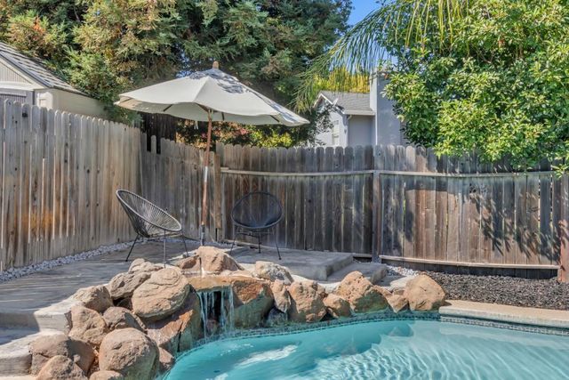 8525 Sutter Creek Way, Antelope, CA 95843
