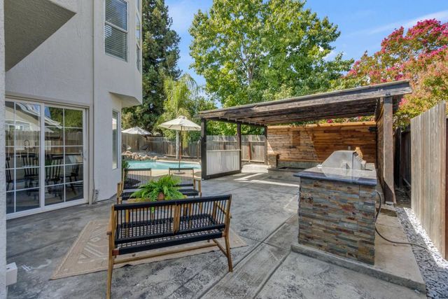 8525 Sutter Creek Way, Antelope, CA 95843