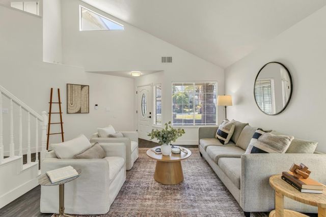 8525 Sutter Creek Way, Antelope, CA 95843