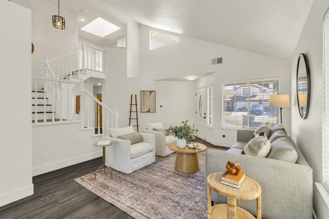 8525 Sutter Creek Way, Antelope, CA 95843