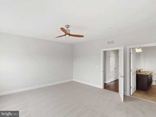 572 MARINA LANDING, Woodbridge, VA 22191