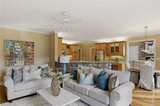 125 Maple Shade Court, Winston-salem, NC 27106