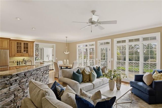 125 Maple Shade Court, Winston-salem, NC 27106