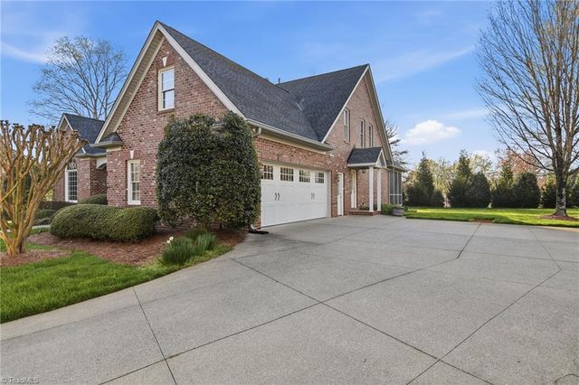 125 Maple Shade Court, Winston-salem, NC 27106