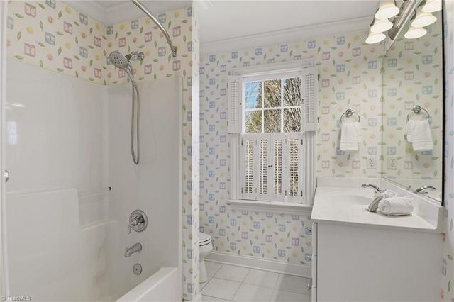 125 Maple Shade Court, Winston-salem, NC 27106