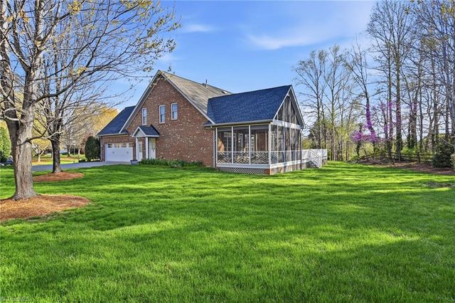 125 Maple Shade Court, Winston-salem, NC 27106