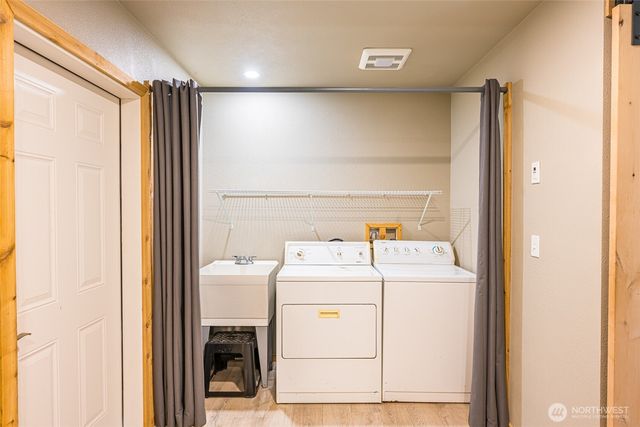 530 Montgomery Lane, Port Ludlow, WA 98365