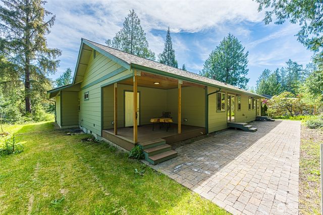 530 Montgomery Lane, Port Ludlow, WA 98365