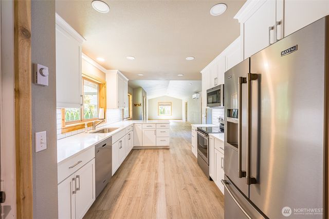 530 Montgomery Lane, Port Ludlow, WA 98365