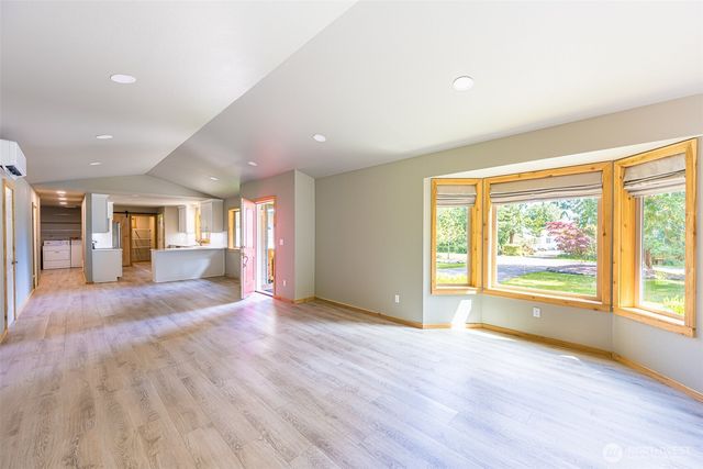530 Montgomery Lane, Port Ludlow, WA 98365