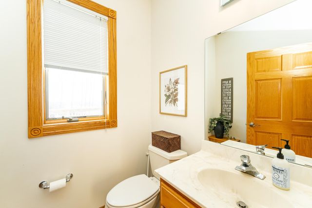 8594 Gossman Lane NW, Rochester, MN 55901