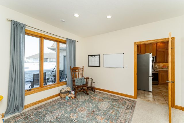 8594 Gossman Lane NW, Rochester, MN 55901