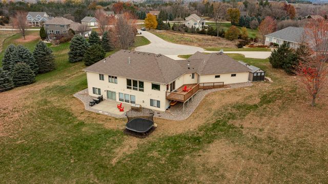 8594 Gossman Lane NW, Rochester, MN 55901